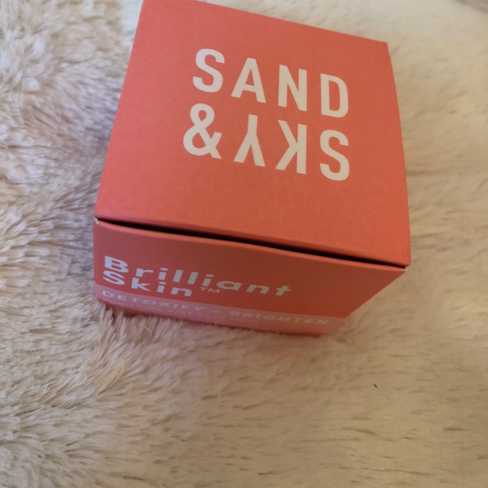 Sand & Sky Australian Pink Clay facemask